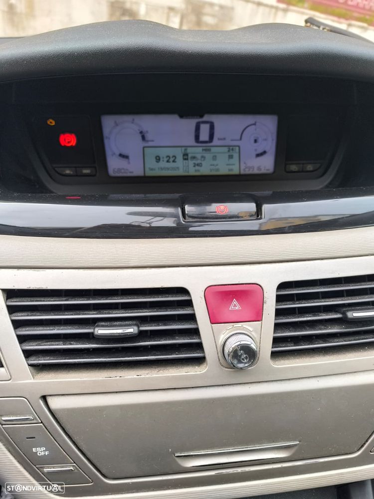 Citroën C4 Grand Picasso 1.6 HDi Exclusive - 3