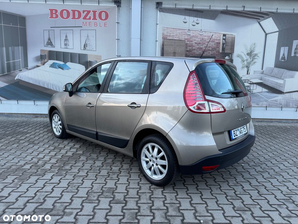 Renault Scenic - 3