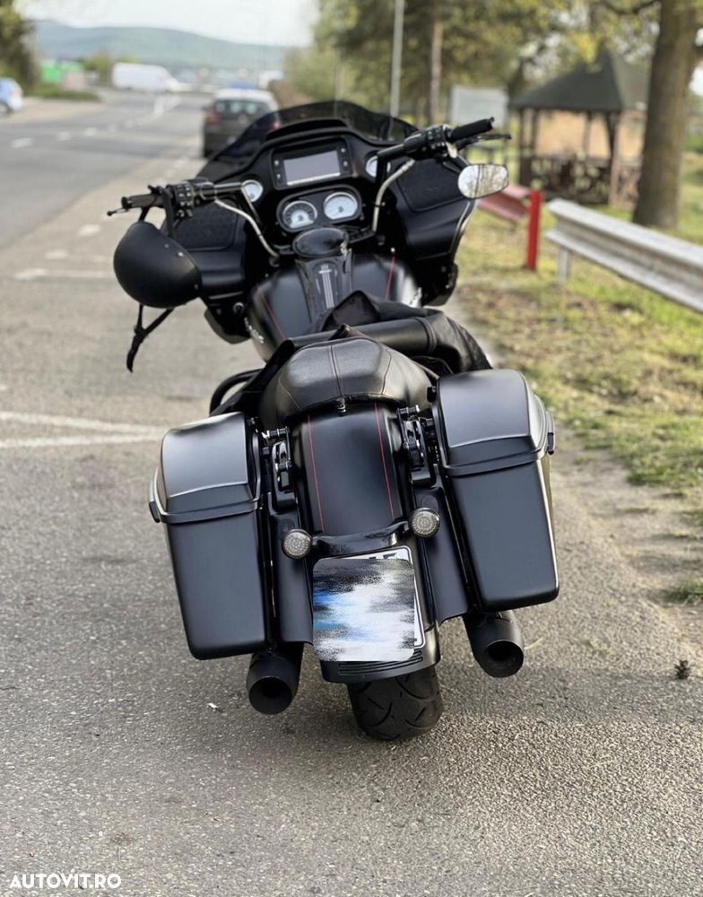 Harley-Davidson Road Glide - 3
