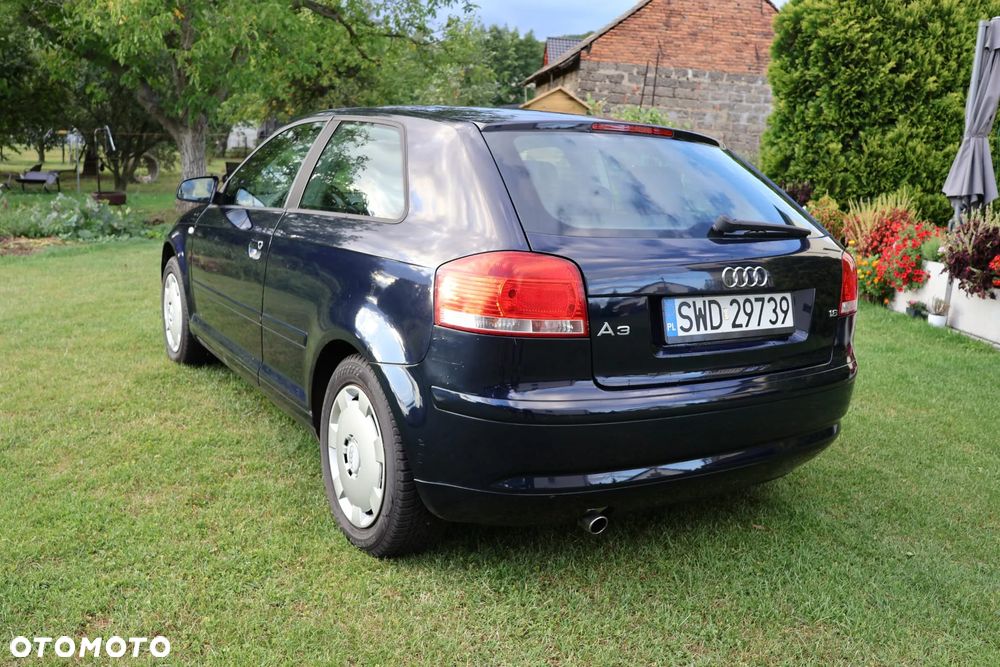 Audi A3 3-drzwiowe 1.6 Attraction - 5