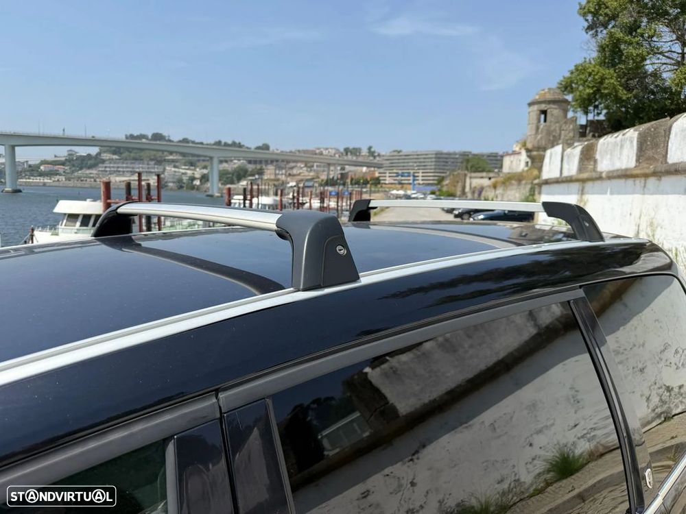 Ford Galaxy 1.8 TDCi Titanium - 17