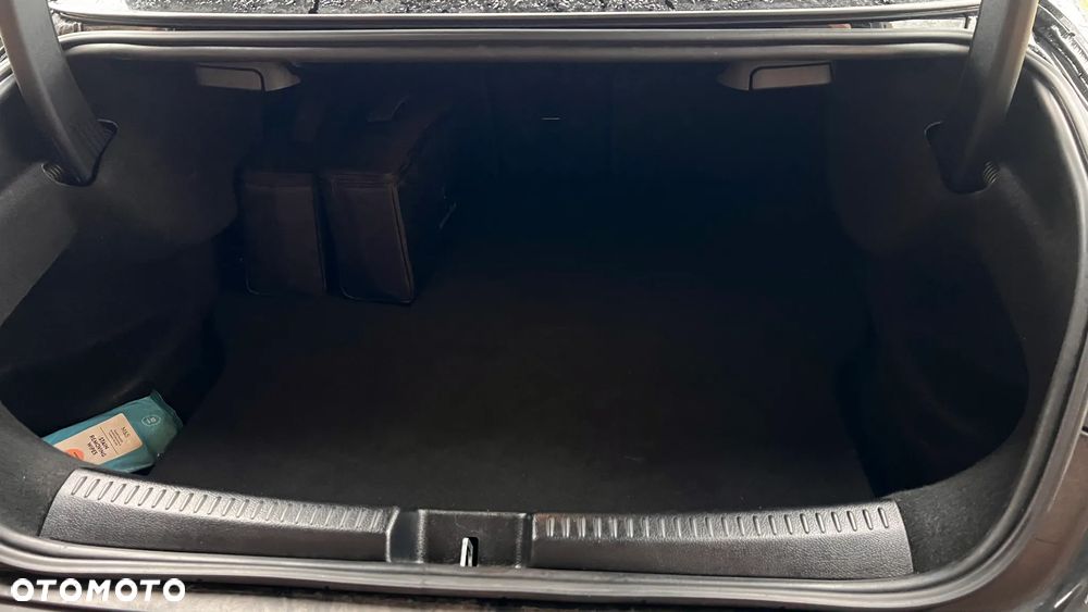 Mercedes-Benz CLA 250 e 8G-DCT AMG Line - 18