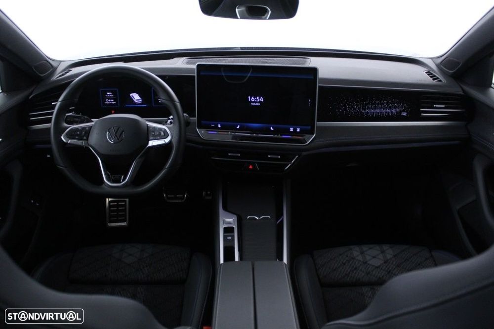 VW Passat Variant 1.5 TSI eHybrid R-Line DSG - 19