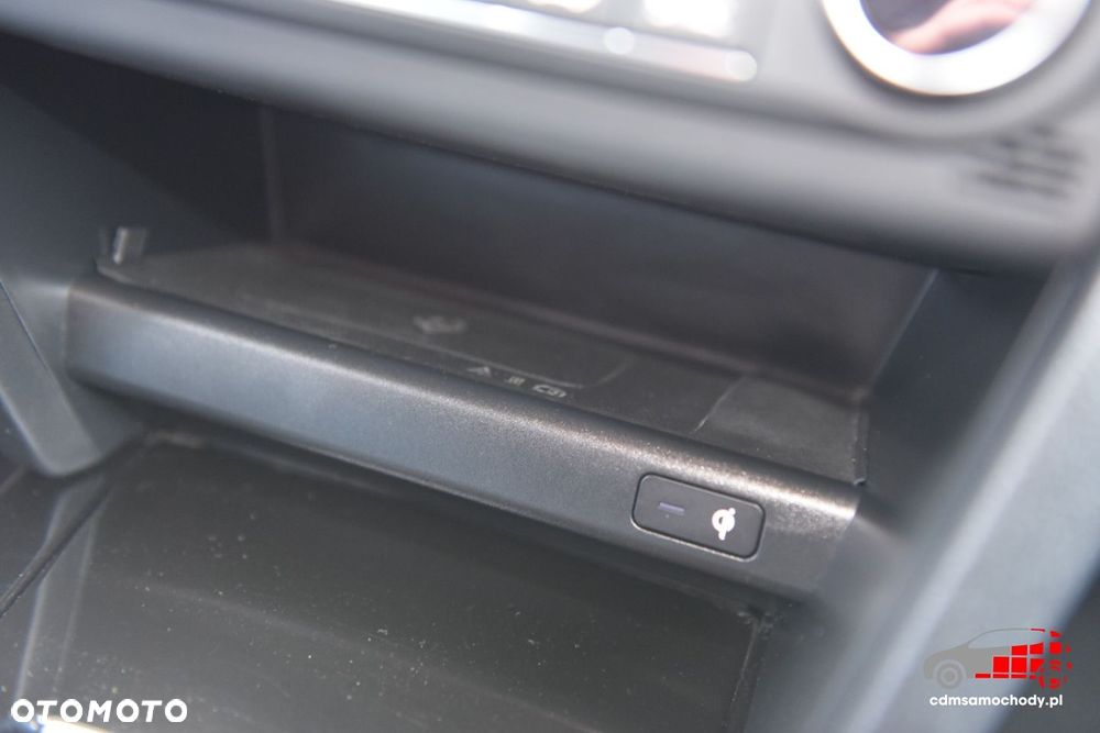 Kia XCeed - 36