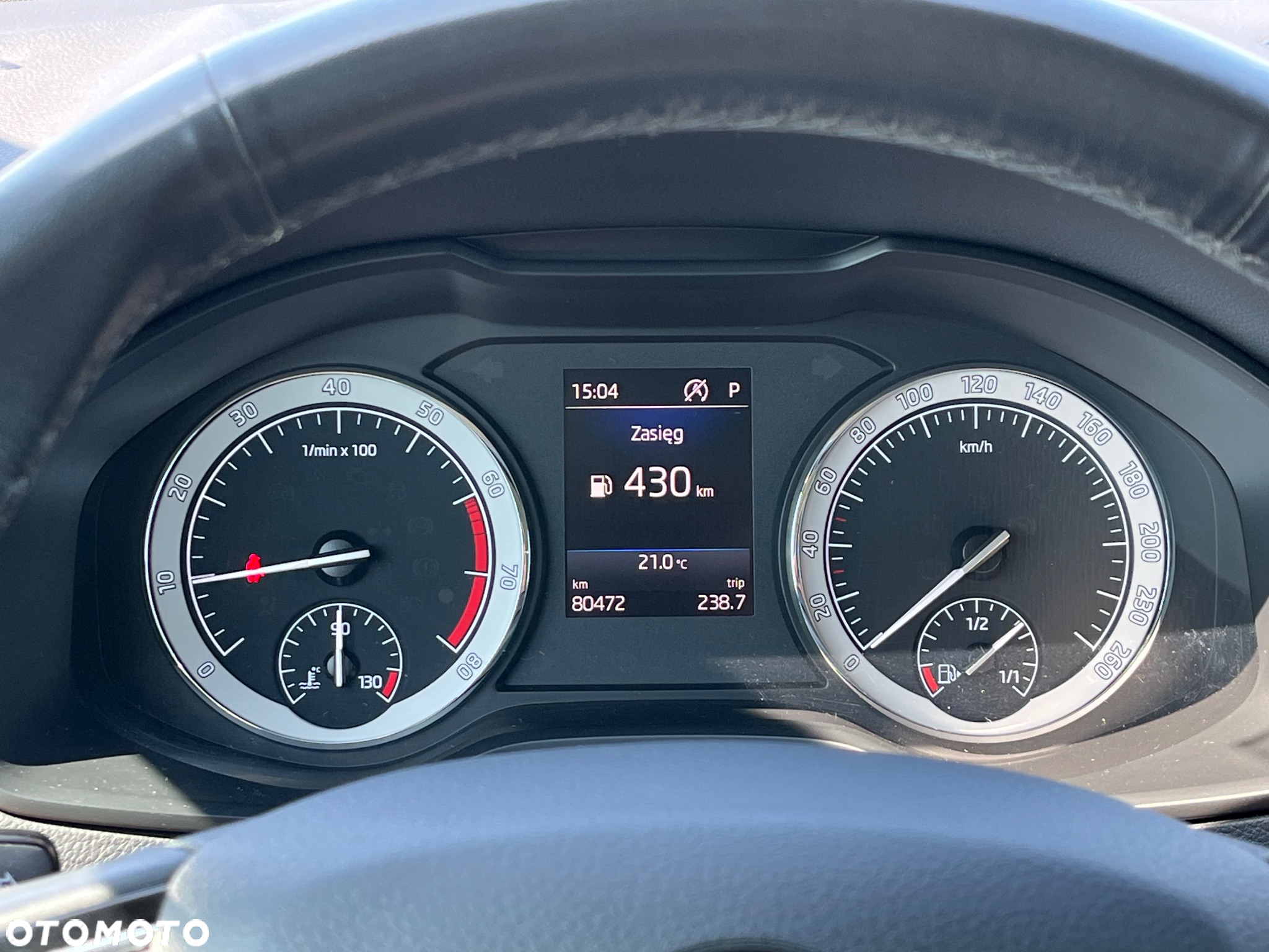 Skoda Karoq 1.5 TSI ACT 4x2 Style DSG - 12