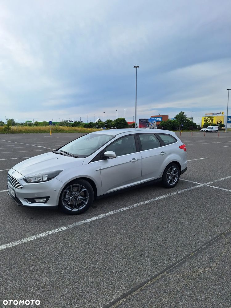 Ford Focus 2.0 TDCi Titanium ASS - 9