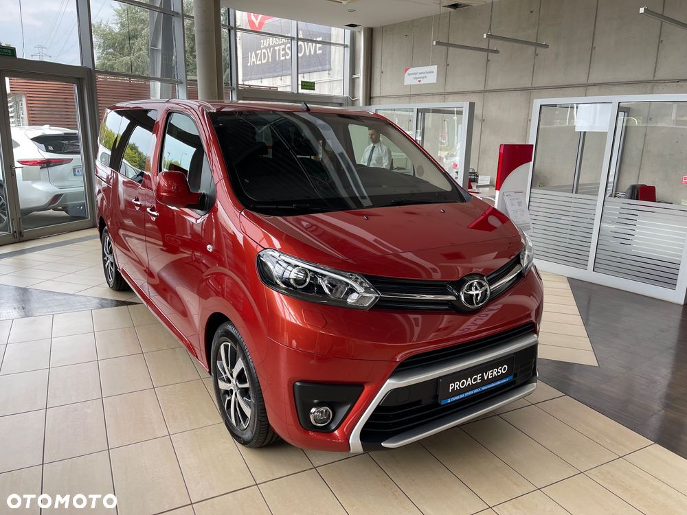 Toyota ProAce Kombi D-4D Medium 2,8t - 2