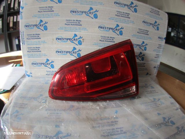 Farol Tras 5G0945094AE VW GOLF 7 5G FASE 1 2014 1.6TDI 105CV 5P CINZA RATO MALA DRT ORIGINAL - 1