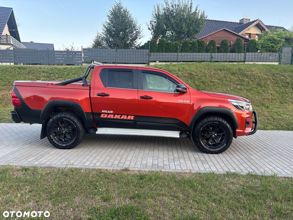 Toyota Hilux 2.4 D-4D Double Cab Dakar 4x4 - 2