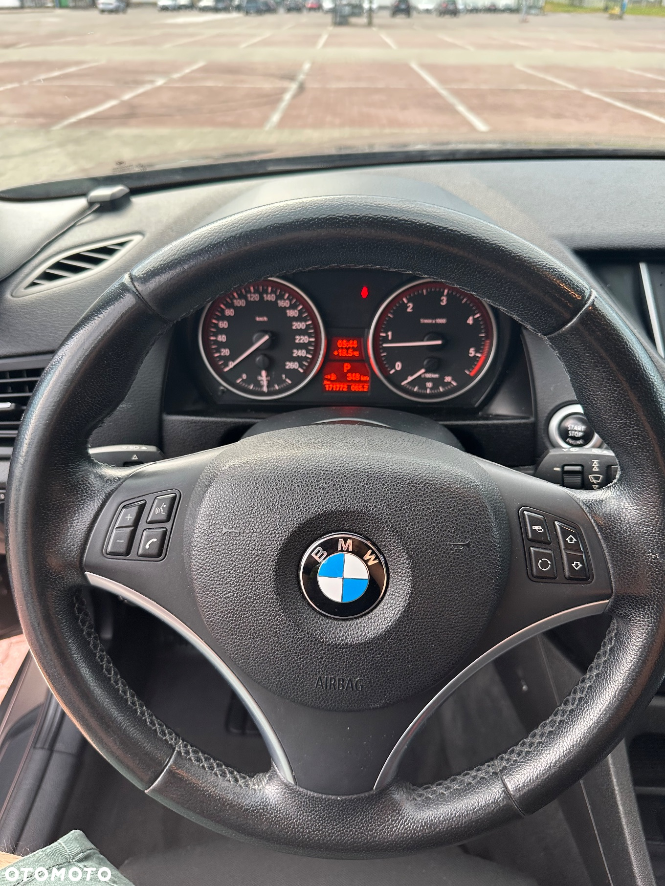 BMW X1 xDrive18d - 15