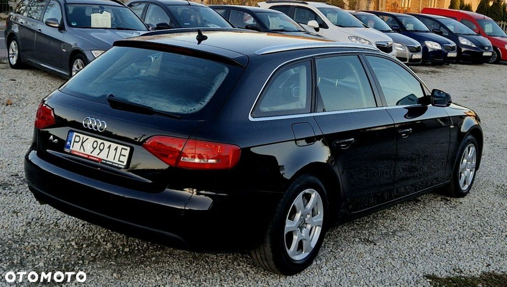 Audi A4 Avant 2.0 TDI DPF multitronic Attraction - 4