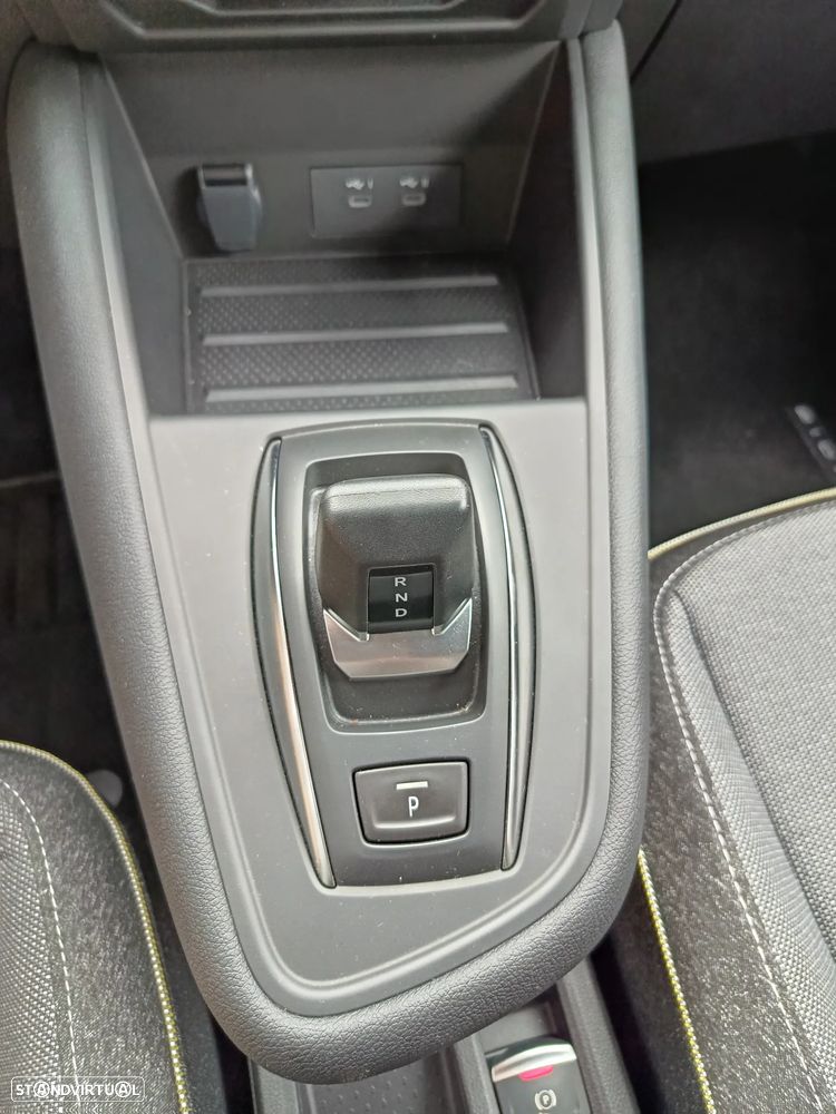 Mitsubishi Grandis 1.3 DI-T Intense 7DCT - 17