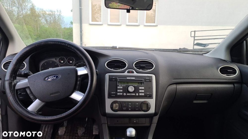 Ford Focus 1.8 TDCi Trend - 8