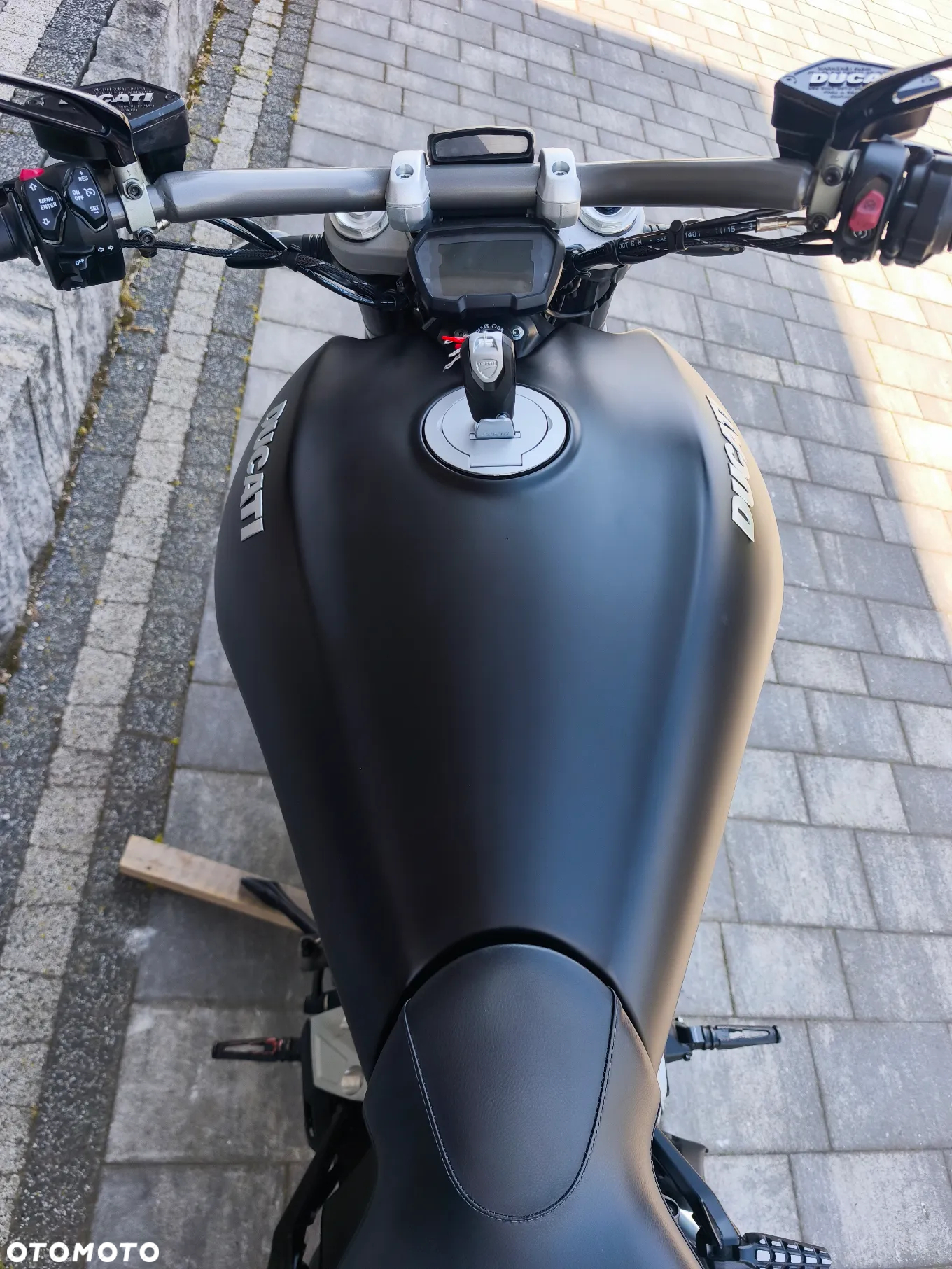 Ducati Diavel - 8