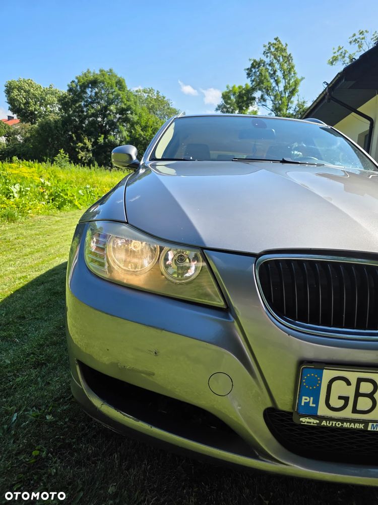 BMW Seria 3 318d DPF - 7