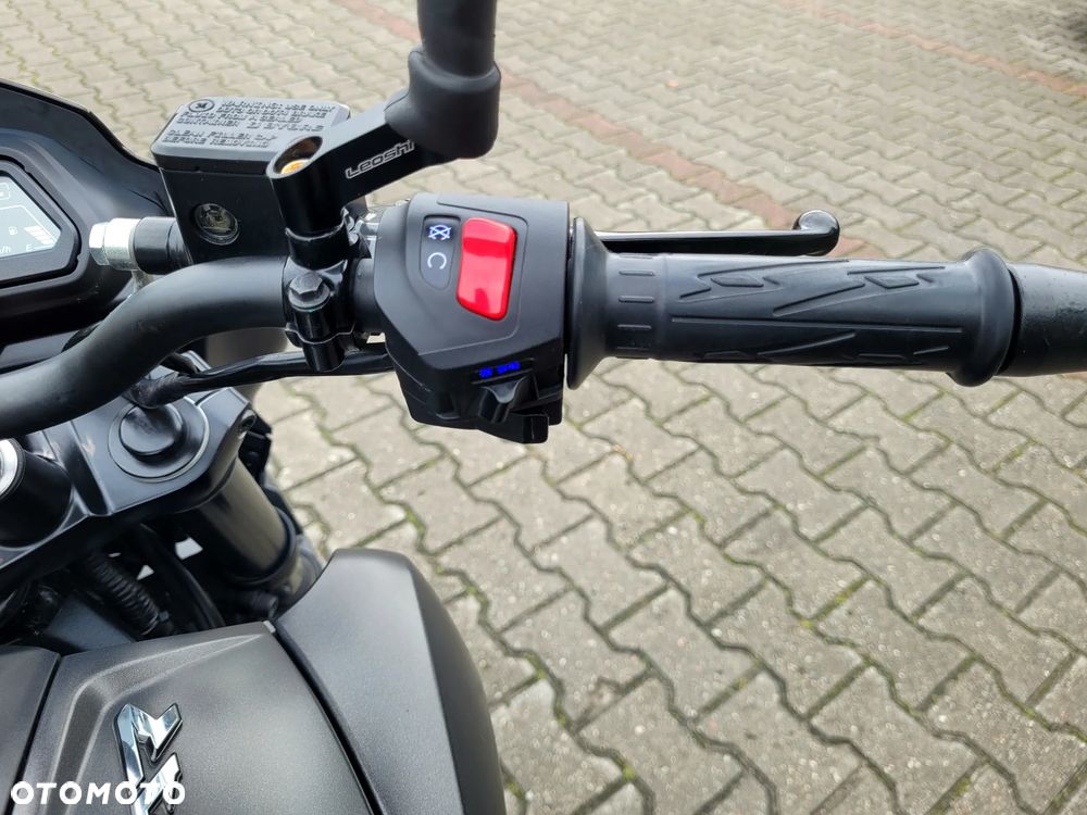 Bajaj Dominar 400 - 14