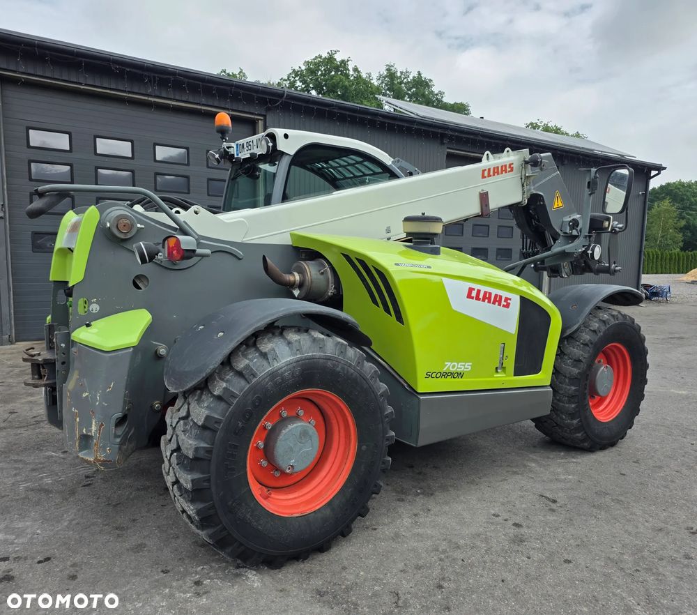 Claas Scorpion 7055 T4I  VPWR+40 - 16