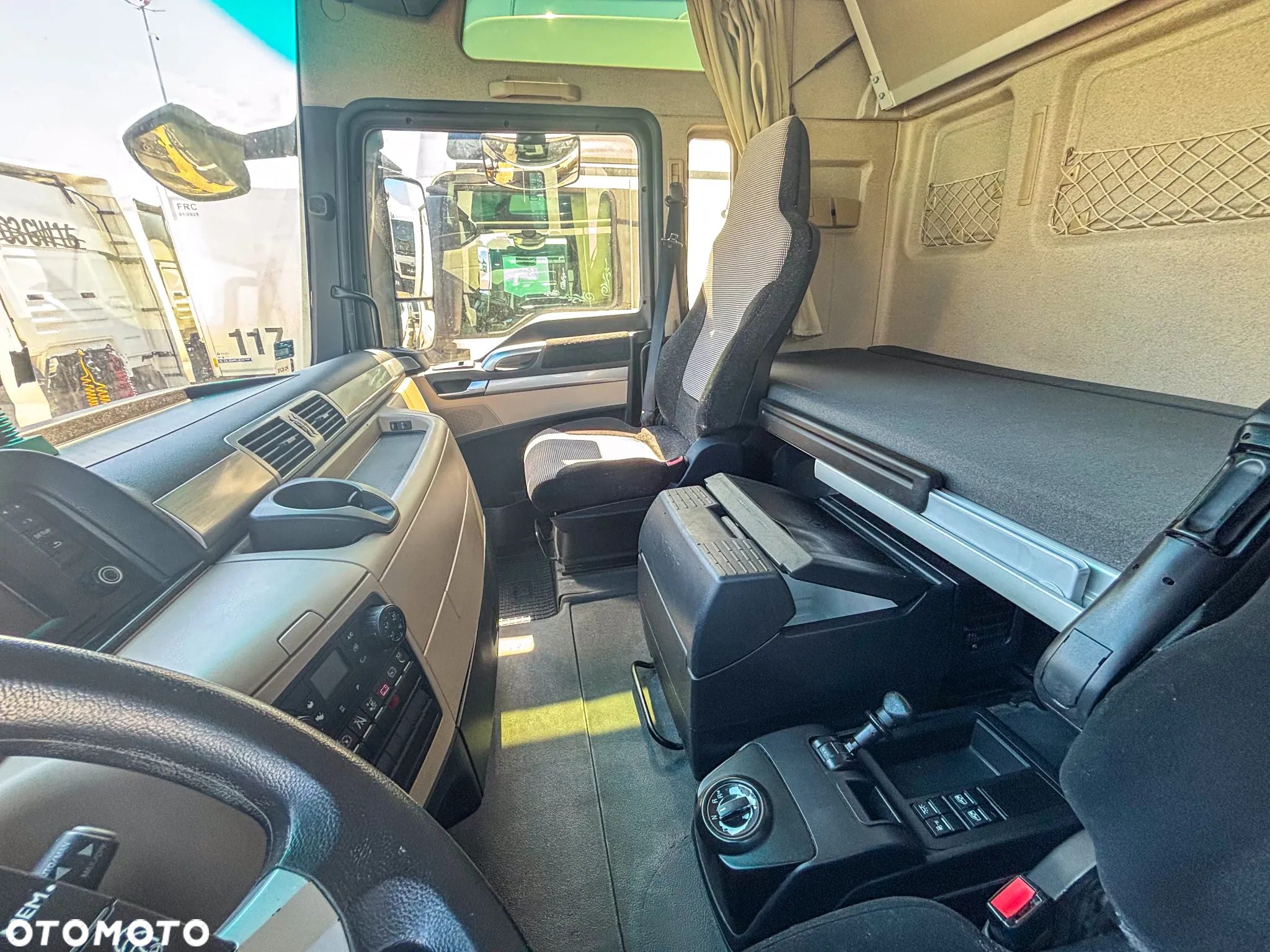 MAN TGX - 8