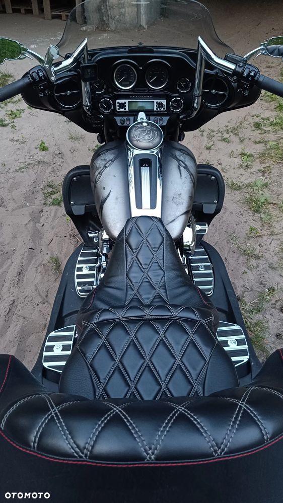 Harley-Davidson FLHTCU Ultra - 19