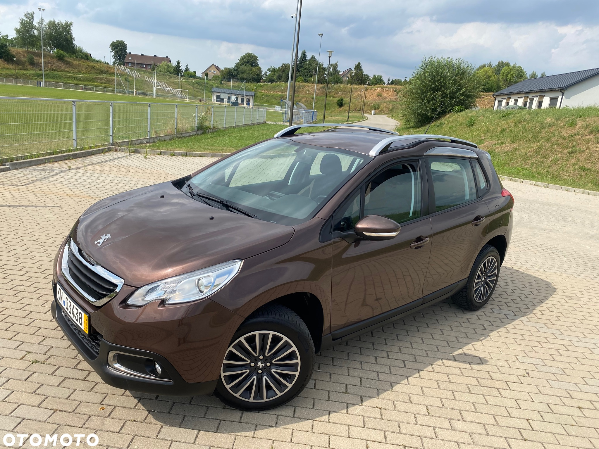 Peugeot 2008 PureTech 110 Stop&Start Black Edition - 4