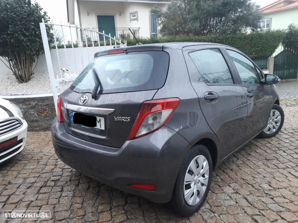 Toyota Yaris 1.4 D-4D Trend+Navi - 4