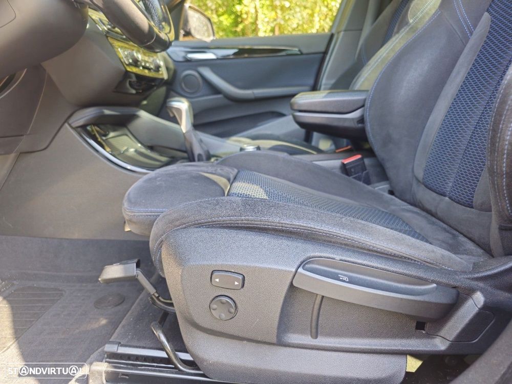 BMW X1 25 d xDrive Pack M - 12