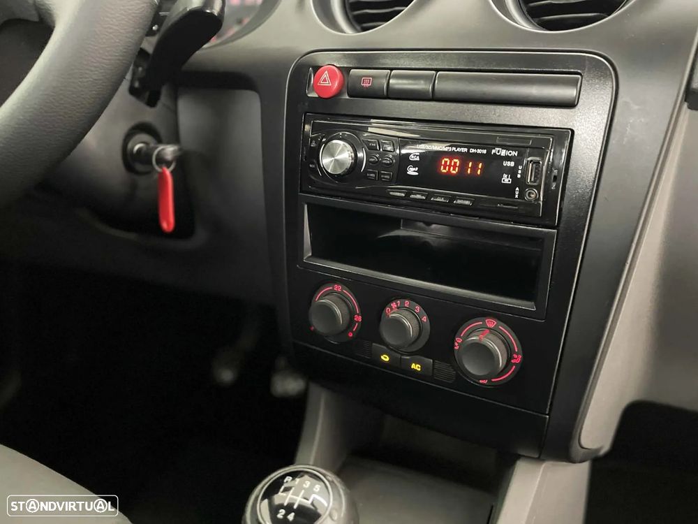 SEAT Ibiza 1.2 12V Reference - 17