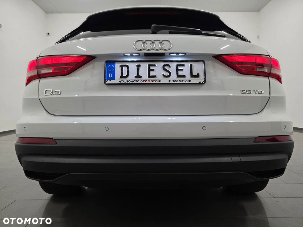 Audi Q3 35 TDI S tronic - 36