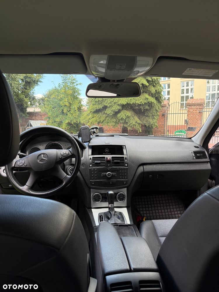 Mercedes-Benz Klasa C 200 (BlueEFFICIENCY) 7G-TRONIC Avantgarde - 8