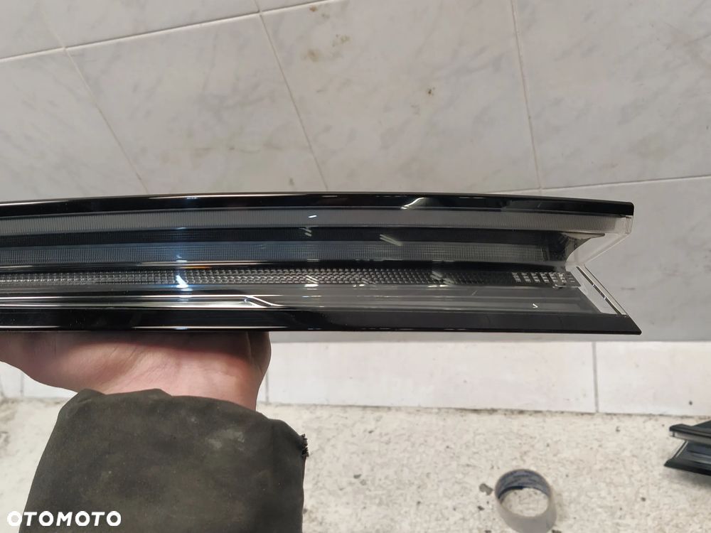 PORSCHE TAYCAN 9JA LAMPA TYŁ TYLNA LED PRAWA LEWA EXCLUSIVE USA ORYGINAŁ - 7