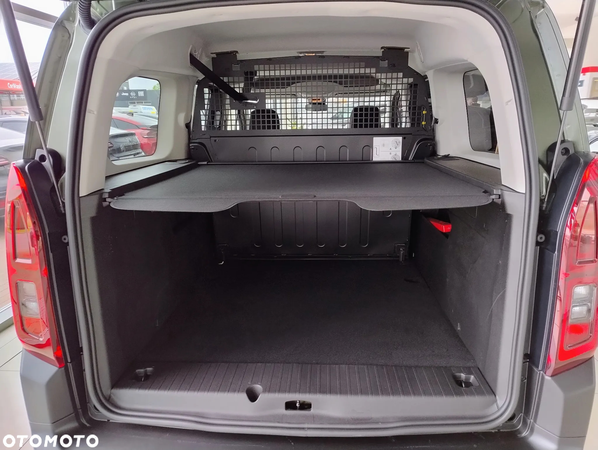 Citroën Berlingo MPV XL 1.2 PureTech Plus S&S N1 - 17