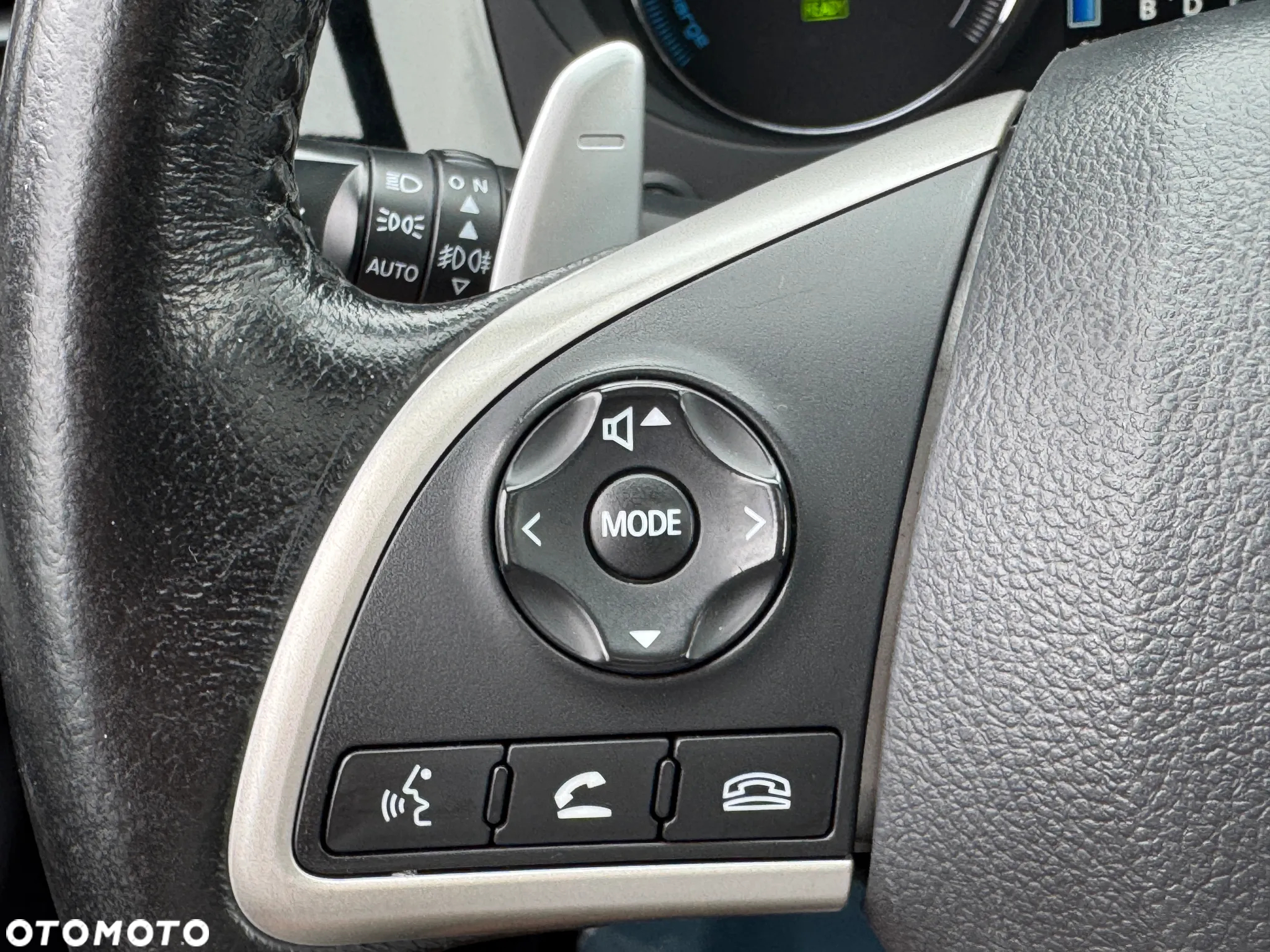 Mitsubishi Outlander PHEV Instyle NAVI + - 26