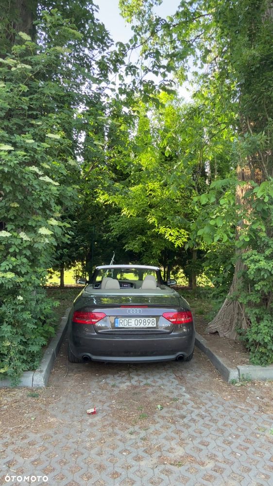 Audi A5 Cabrio - 8