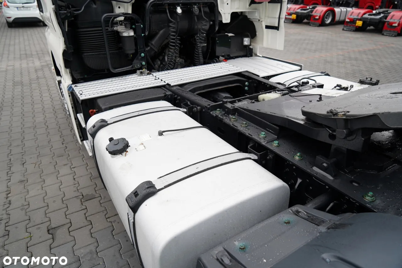 MAN TGX 18.470 / LOW DECK / MEGA / REGULOWANE SIODŁO / 2020 ROK / NAVI / SPROWADZONY / PO KONTRAKCIE SERWISOWYM - 11