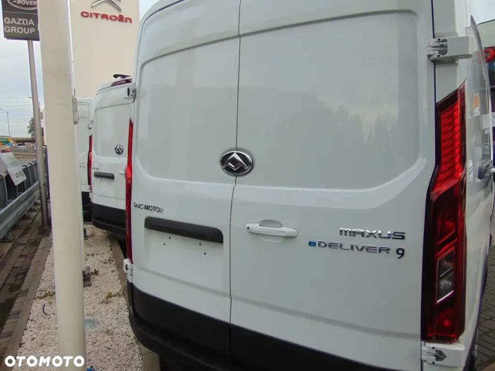 Maxus e-Delivery 9 - 8