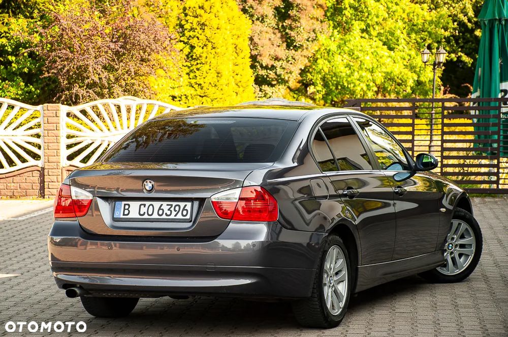BMW Seria 3 - 15