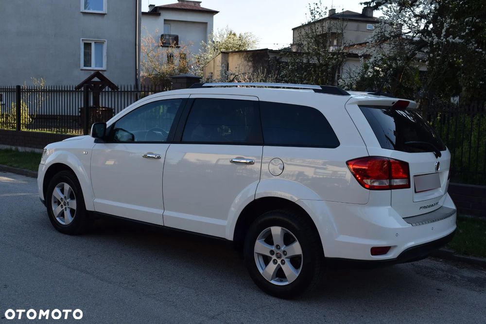 Fiat Freemont 2.0 Multijet Lounge AWD - 5