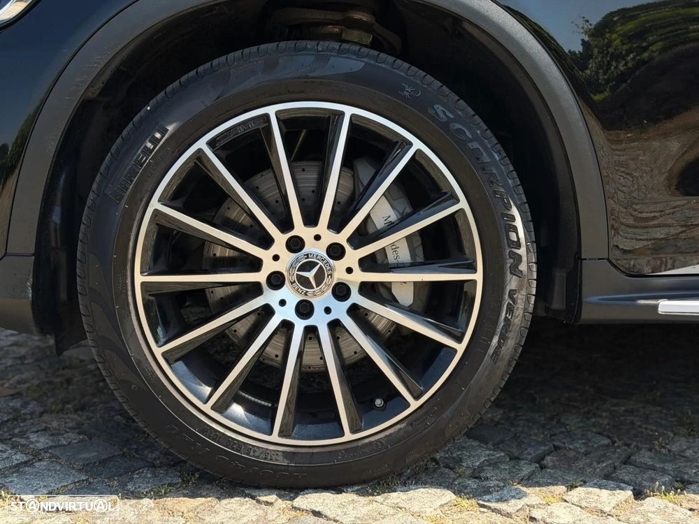 Mercedes-Benz GLC 300 de Coupé 4Matic - 11