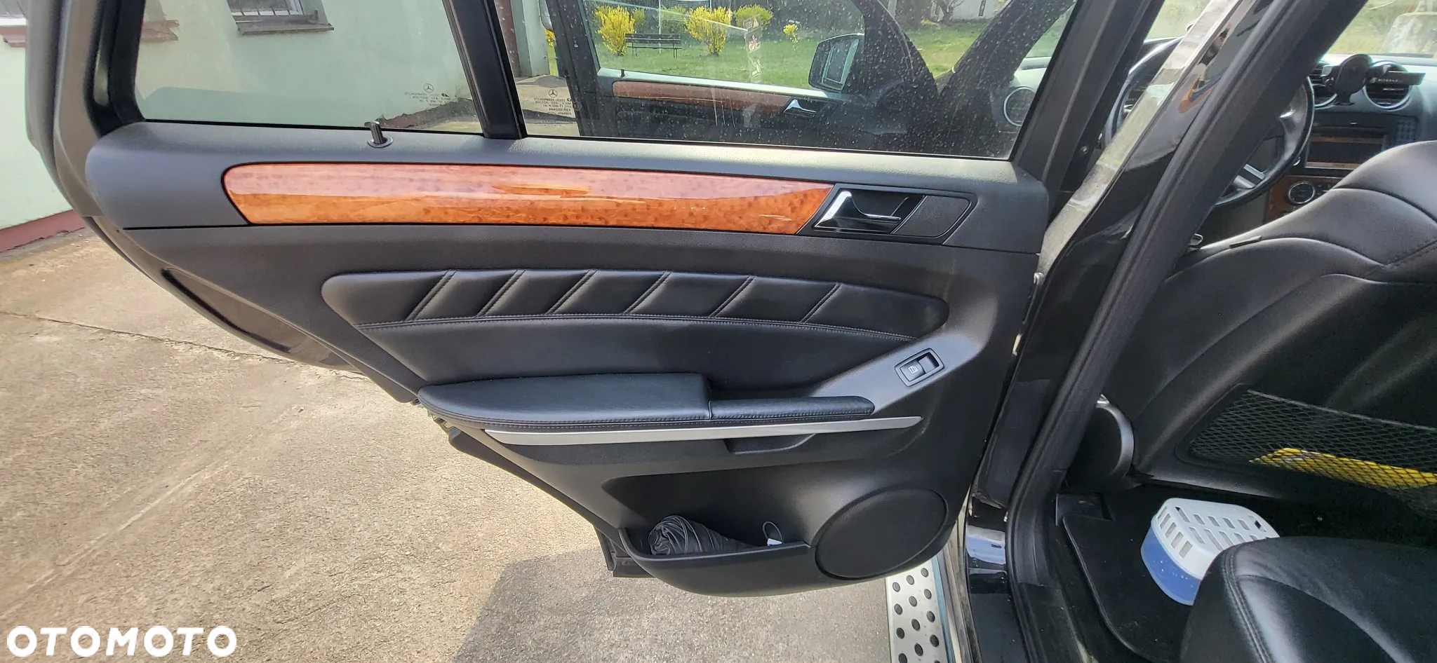 Mercedes-Benz ML 500 4-Matic - 13