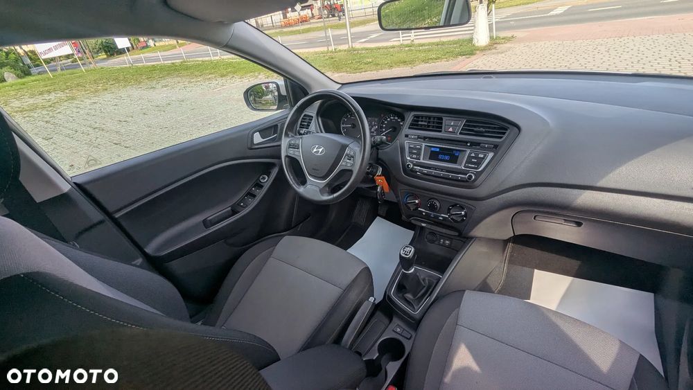 Hyundai i20 1.25 Comfort - 4