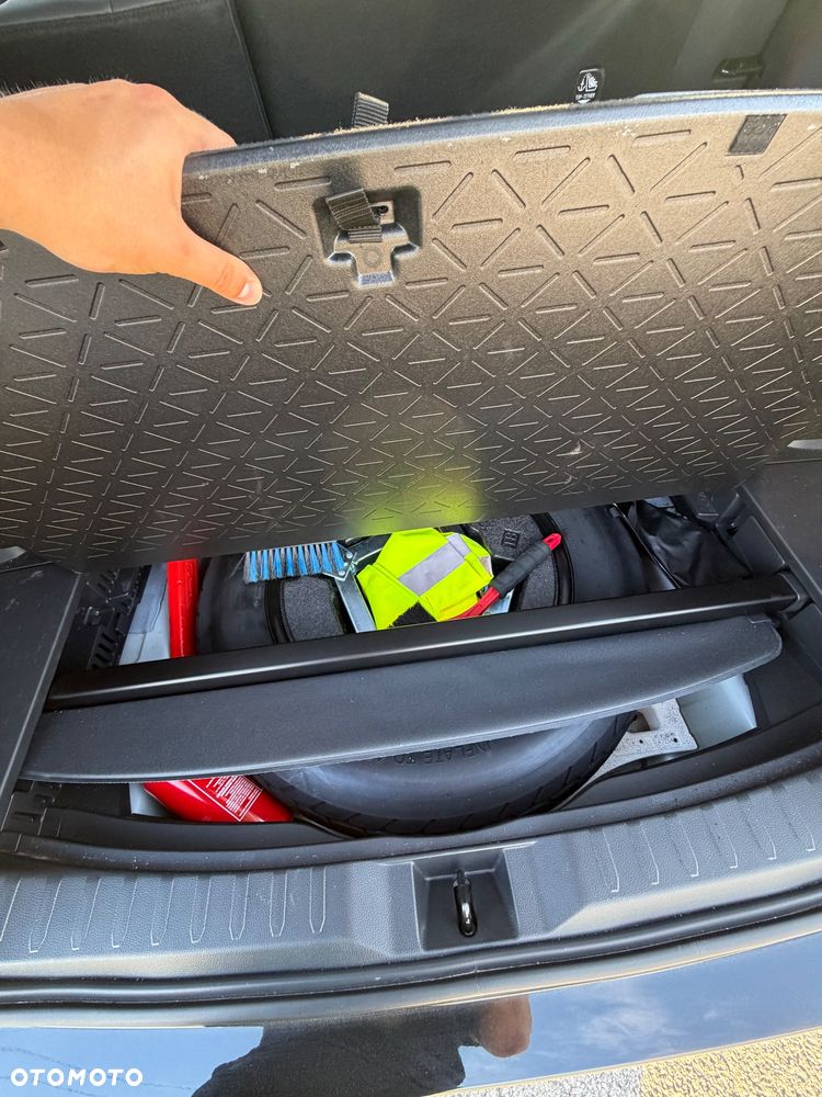 Toyota RAV4 - 12