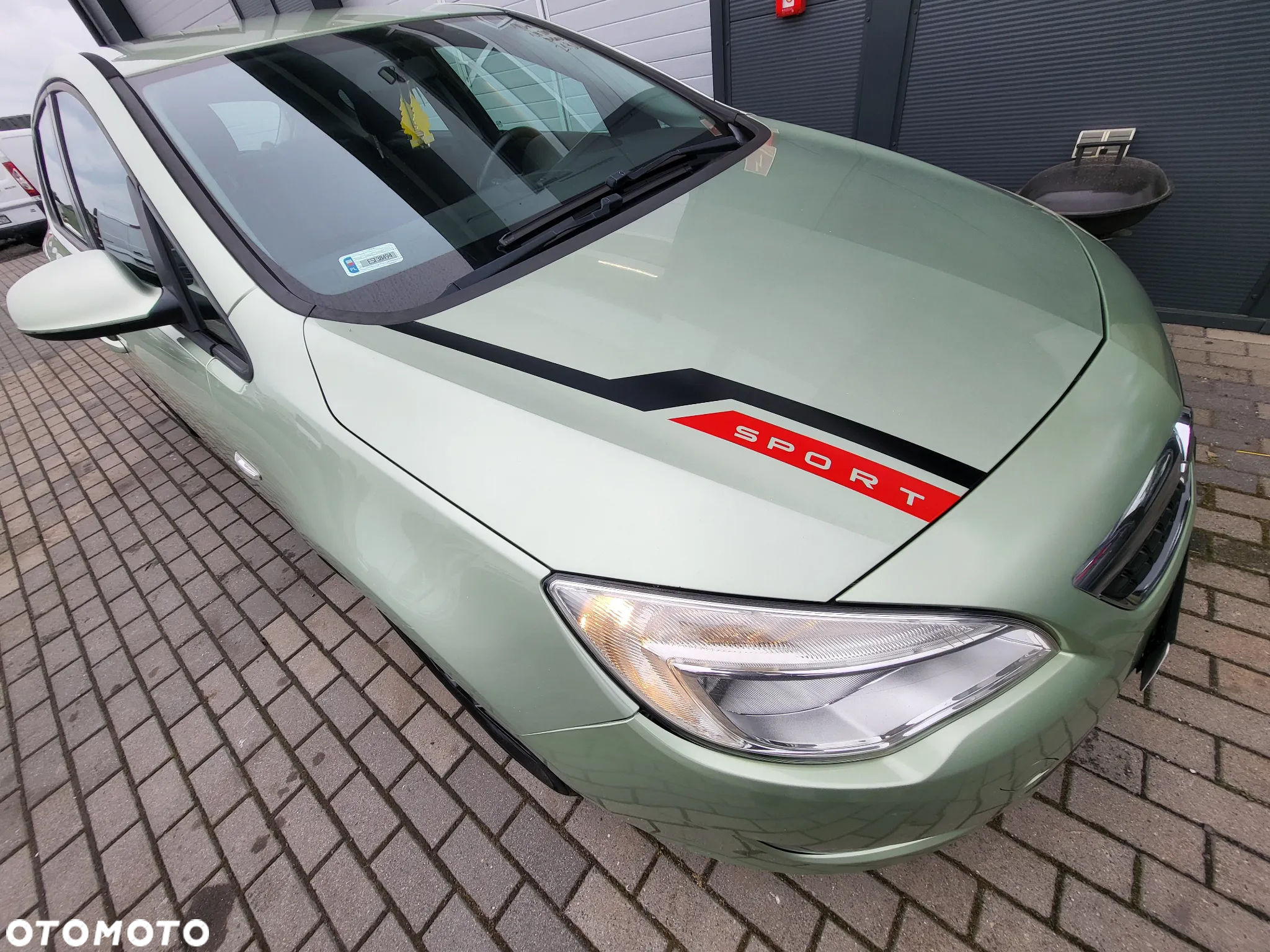 Opel Astra 1.4 Turbo Color Edition - 3
