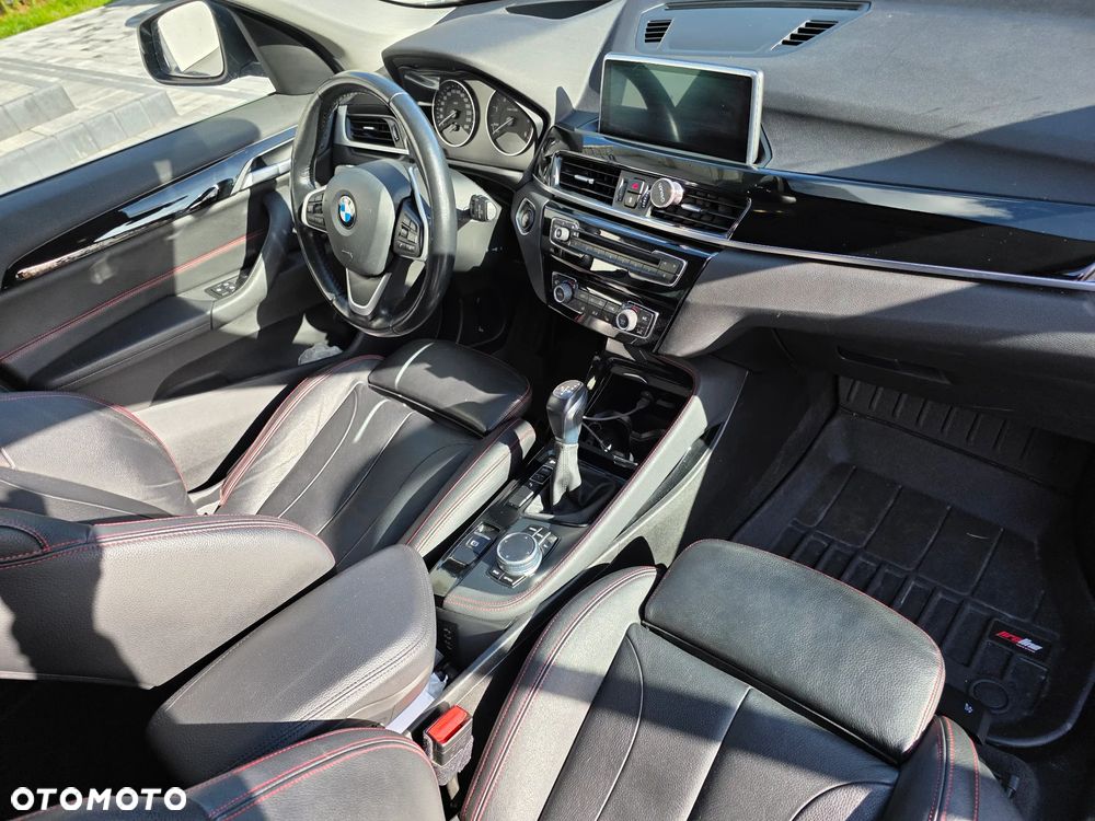 BMW X1 sDrive18d - 8