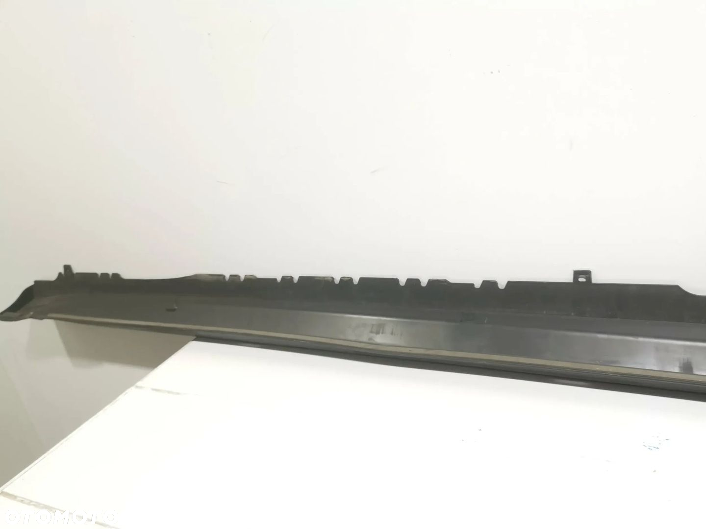 LISTWA PROGOWA LEWA Audi A4 B9 8W9 ALLROAD 15-19 ORYG - 10