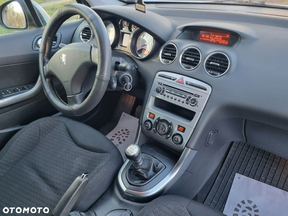 Peugeot 308 1.6 Premium - 19