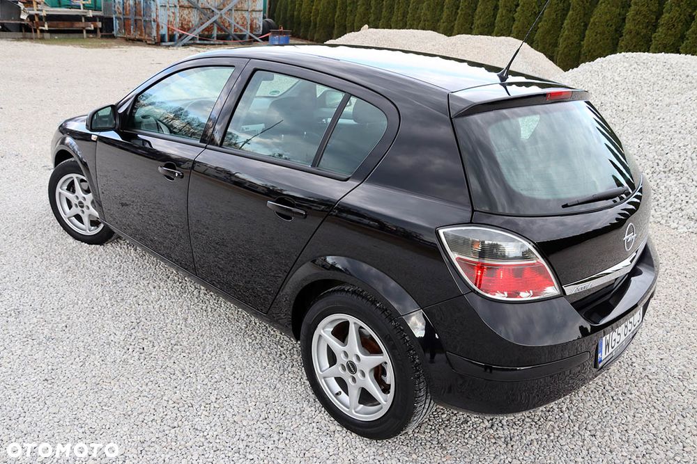 Opel Astra 1.6 ECOFLEX Start/Stop Innovation - 9