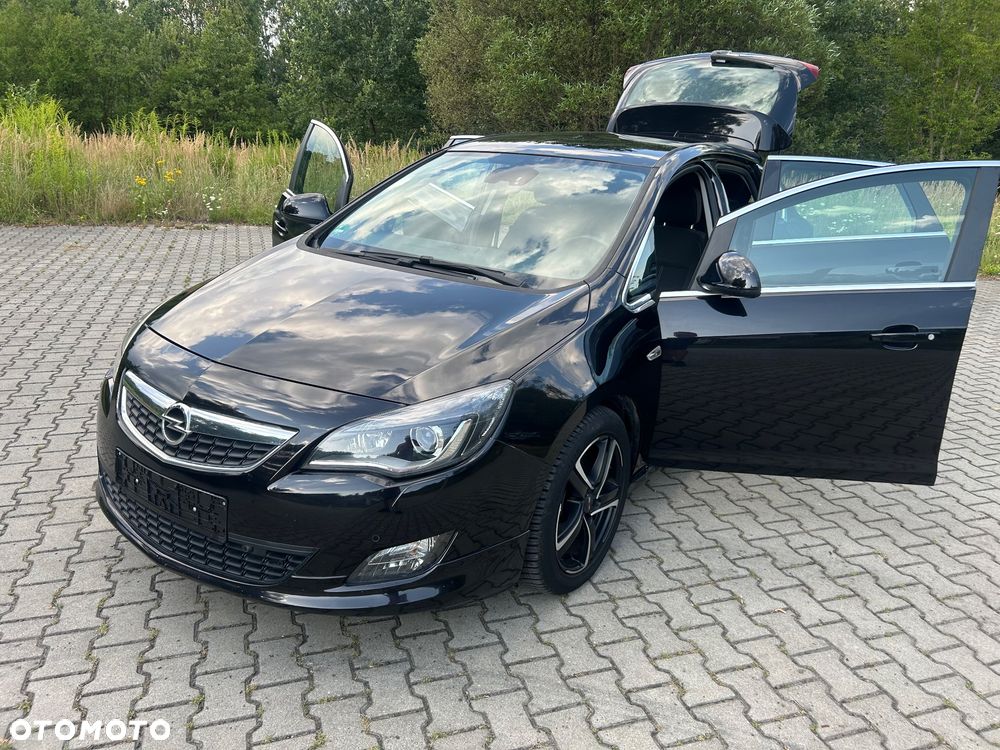 Opel Astra 1.6 Turbo - 25