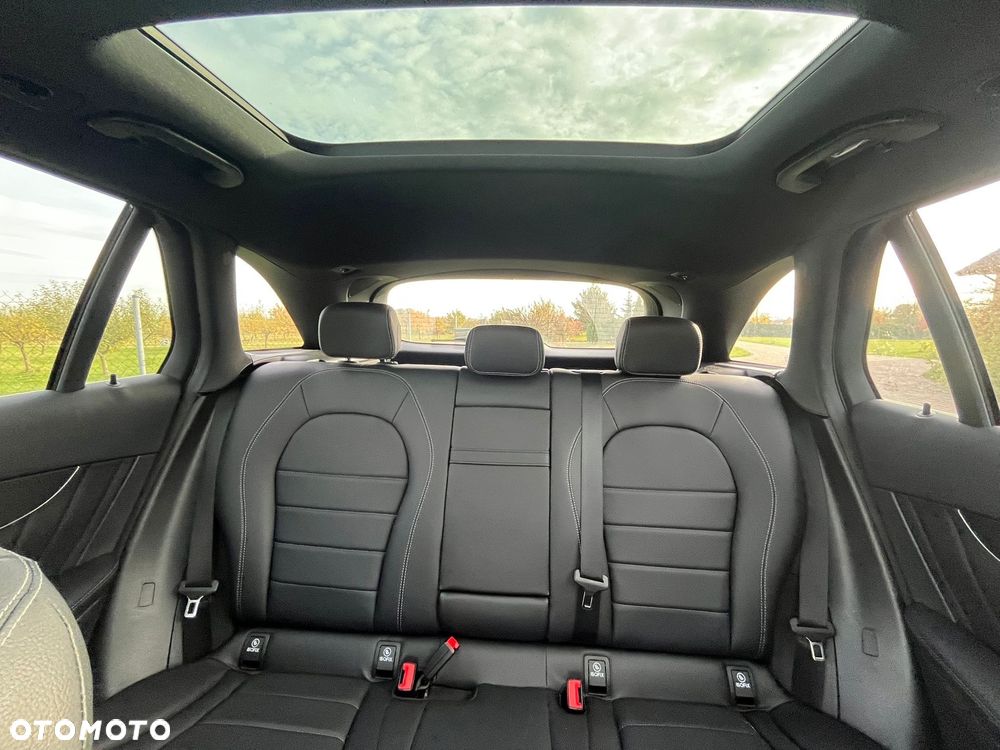 Mercedes-Benz GLC 300 4-Matic - 7