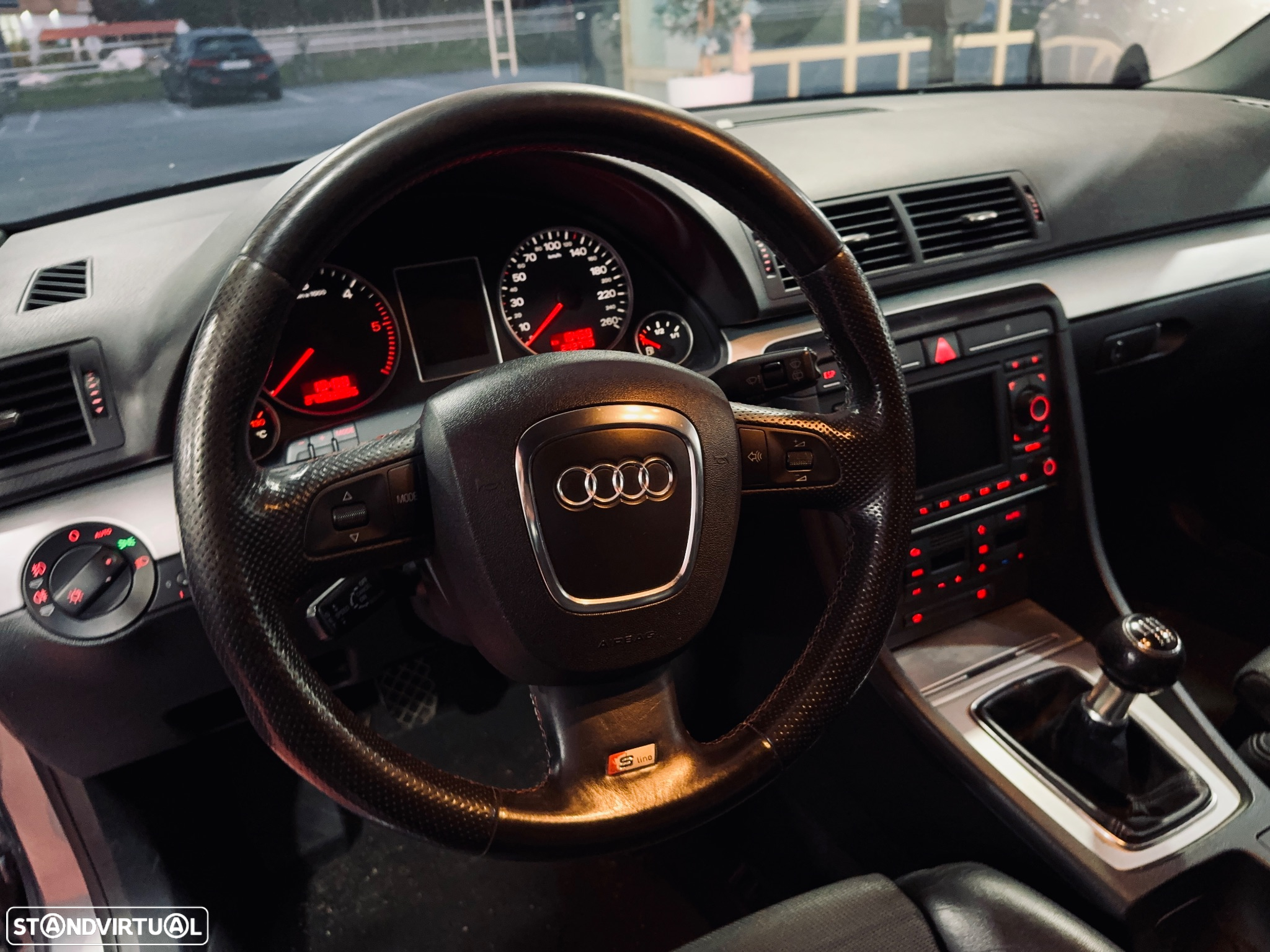 Audi A4 Avant 2.0 TDI S-line - 9
