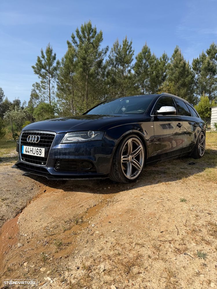 Audi A4 Avant 2.0 TDI S-line - 1